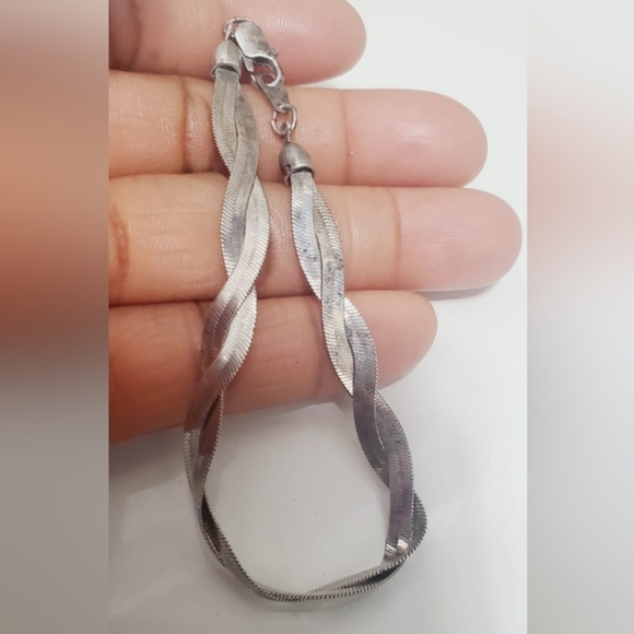 Silver Double Twist Necklace. Marked 14KGP 🌴 - Picture 4 of 6